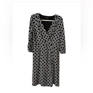 White House Black Market geometric dress, size 8